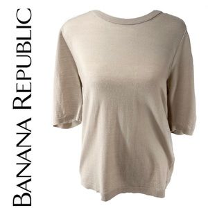BANANA REPUBLIC 100% Merino Wool Short Sleeve Size Large Sweater in Oatmeal
